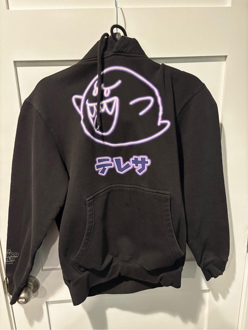 Super Nintendo World Black Sweatshirt with Purple Ghost. Size Adult Small